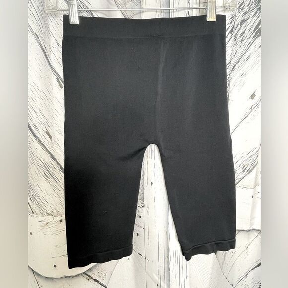 Mopas Nylon Shorts Knee Length Free Size - Picture 2 of 3